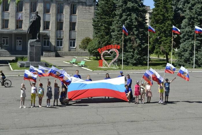 ��������� ��������������� ��������� ������������� �������� (��) "��� ���������" ��������, ��������� � ��������������� ������ ������� �������� � ������� ���� �� ��� ������