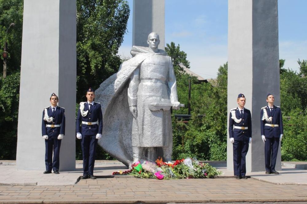 � �������� � ���� ������ � ������ ������� ������ ������ � ������� ������������� �����