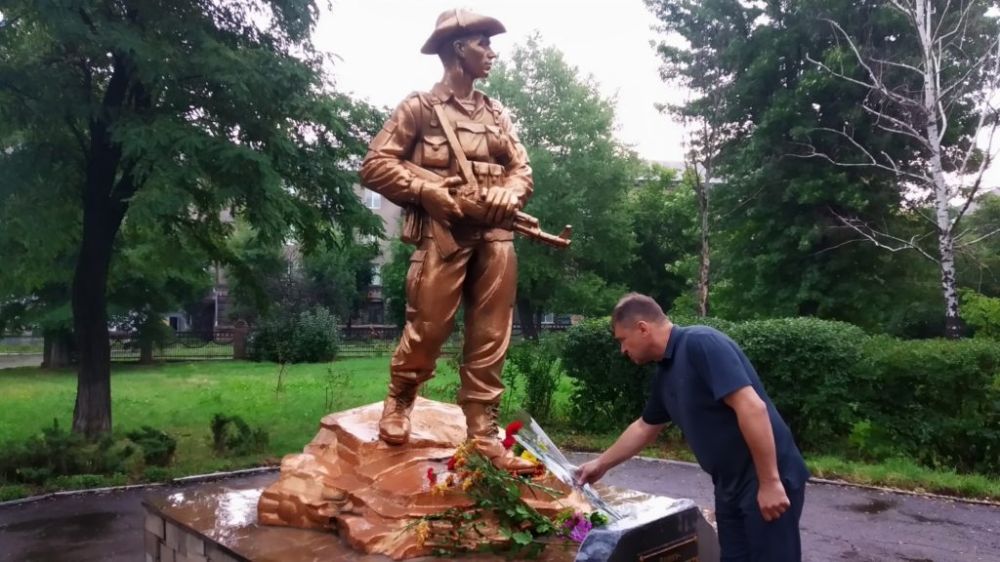 ����� ������� �������� ����� � �������� ��������� �����-�����������������