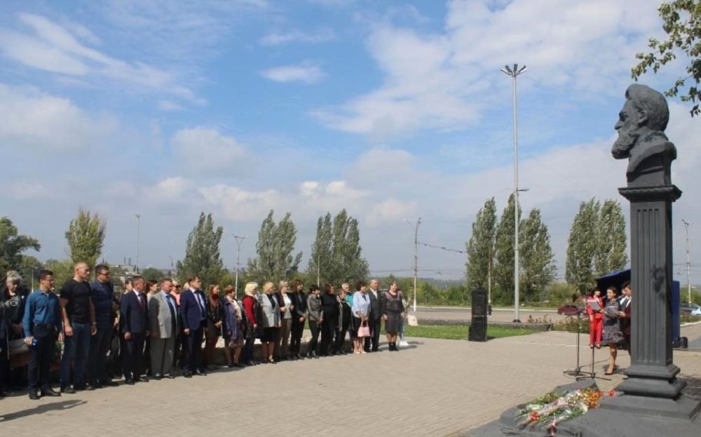 � ���� ������ � �������� ������ ������������� ���������� ������ � ���������� ���������� ������ � ��������� ���������� ������