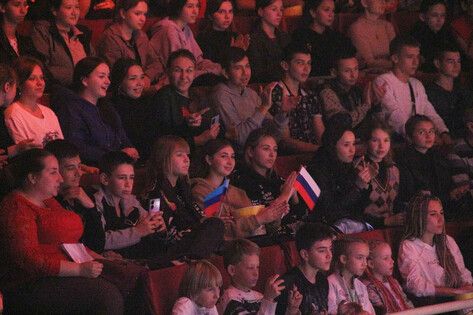 ����� 1,5 ���. ����� �������� ����������������� ������������� � ��������� ����� � ����