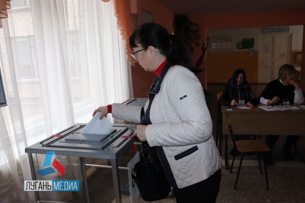 27 �������� - ��������� ���� �����������