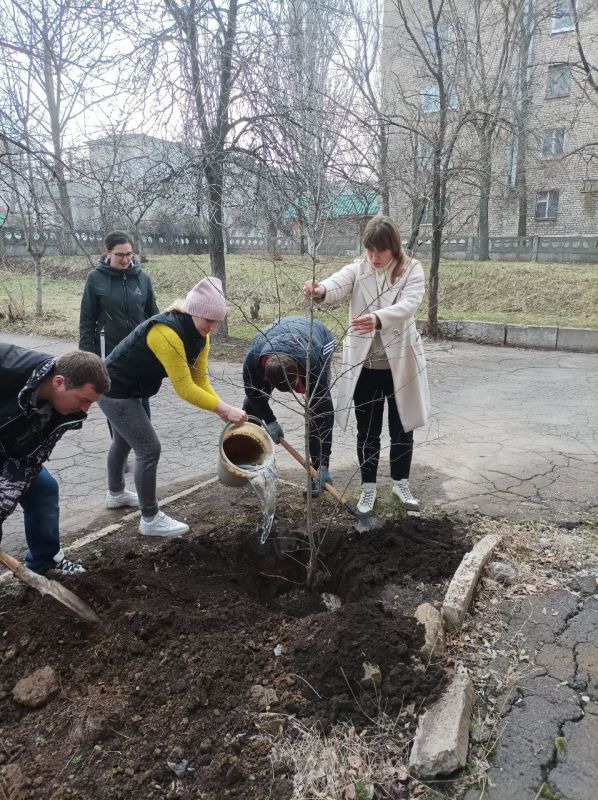 � ������ ������������� � ������������� ����� ����