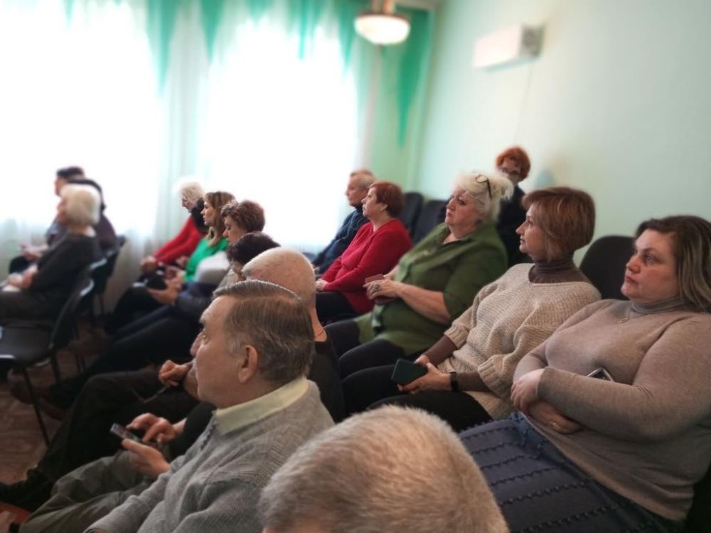 7 апреля 2023 года в ГУДО ЛНР «Алчевская детская музыкальная школа № 2» состоялась информационная минутка для преподавателей и сотрудников школы, посвященная событиям Русской весны 2014 года в нашем регионе