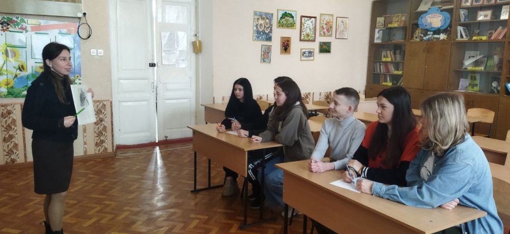 27 апреля в России ежегодно отмечается памятная дата – День российского парламентаризма