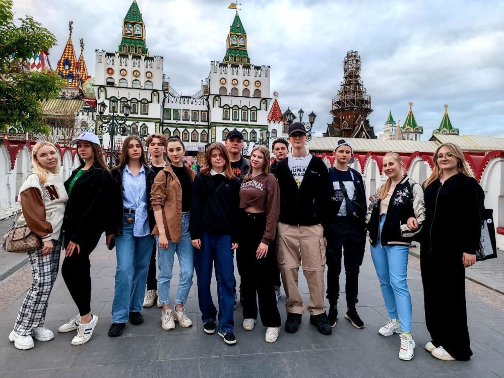 Самые активные ребята первичных отделений РДДМ «Движение первых» города Алчевска стали участниками Фестиваля Движения Первых!