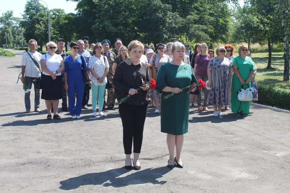 22 ���� � ���� ������ � ������ ��������� ���������� ������, ����������� 82-� ��������� ������ ������� ������������� �����, ������ � ������ 50-����� �����