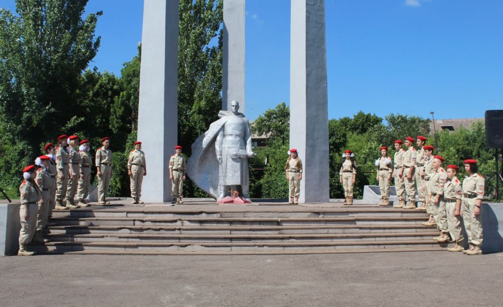 22 ���� � ���� ������ � ������ ��������� ��������� ������� ������� �� ������������� ����� ����� � 1�. ��������� ��������� ����� � ������� ���� � ��������� ��������� ������ � ������ 50-����� ����� � ��������� � �������� ������