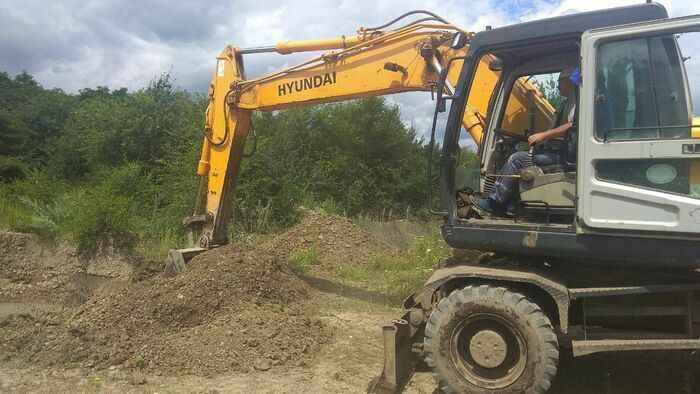 Специалисты Луганскводы в первый день ремонтных работ устранили 12 утечек на магистральном водоводе Алчевск-Стаханов