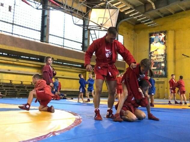 ������� ������ � ���� �� ������� �����, ������ ������ �������������� ������ �� �������������� ��� ����� ��������� ������ ������-����� ��� ���� ����������� ��������