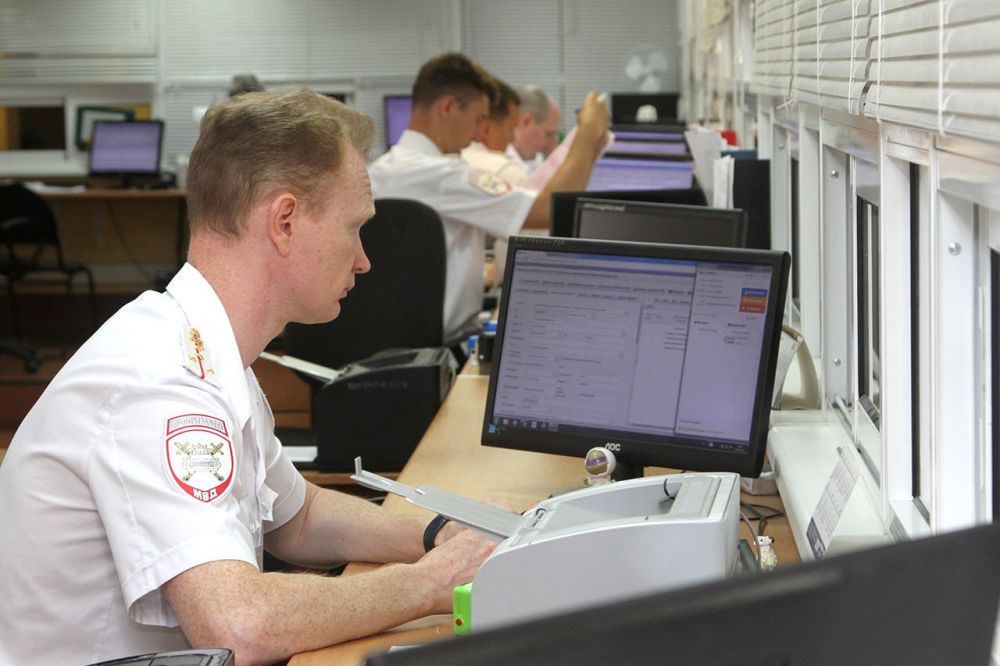 Подразделения МРЭО Госавтоинспекции возобновили предоставление государственных услуг в полном объеме, сообщили в УГИБДД МВД ЛНР со ссылкой на официальный канал информационного интернет-портала «МВД МЕДИА»