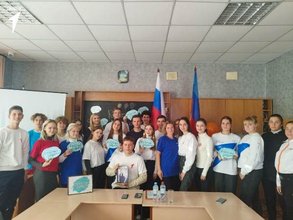 Мы классно проводим время все вместе