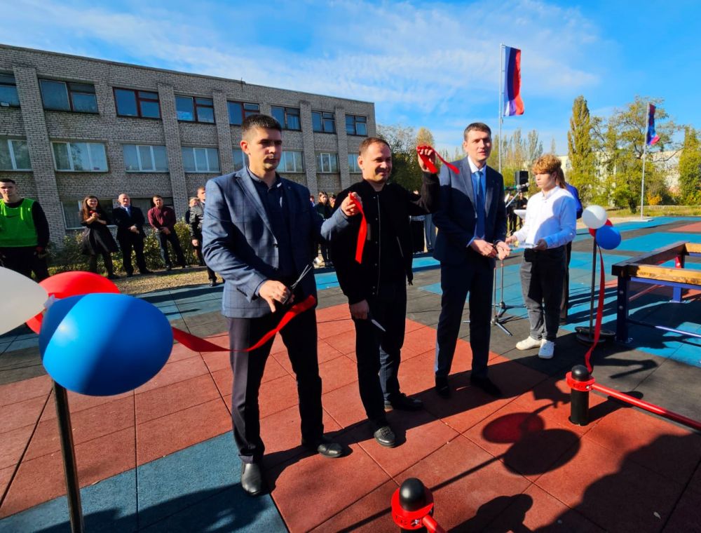 В Алчевске торжественно открыли новый физкультурно-оздоровительный комплекс ГТО