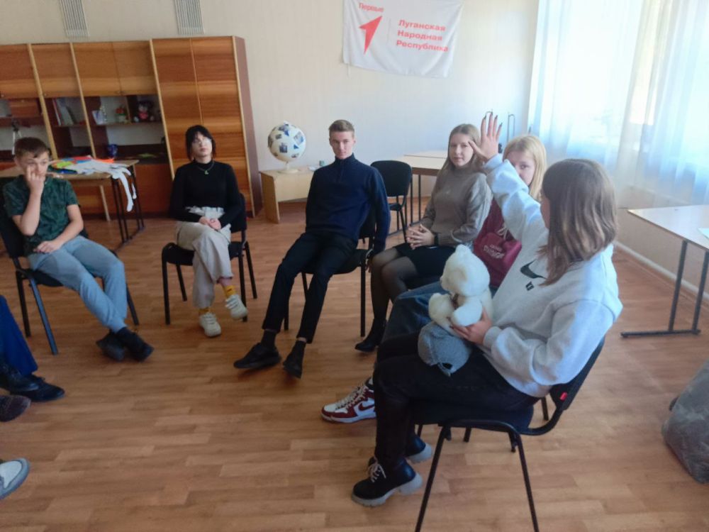 Всем привет, от команды "Ребята"