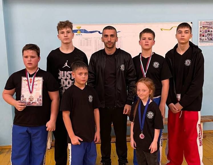 Алчевские кикбоксеры заняли призовые места в Открытом Традиционном турнире по кикбоксингу «Кубок Дона» в Ростове-на-Дону