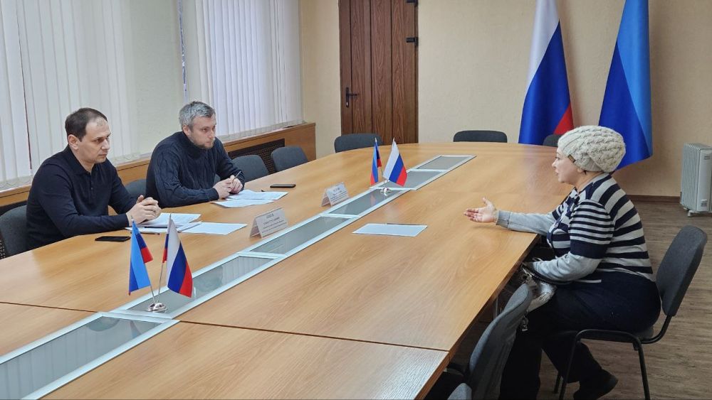 Максим Величко: Совместно с главой Алчевска Альбертом Апшевым провел очередной прием граждан