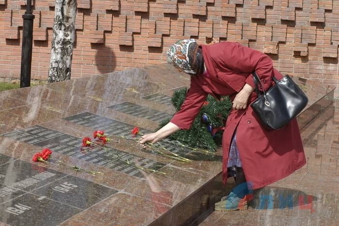 Президент России Владимир Путин поздравил со столетним юбилеем ветерана Великой Отечественной войны Раису Козюбенко, проживающую в Алчевске