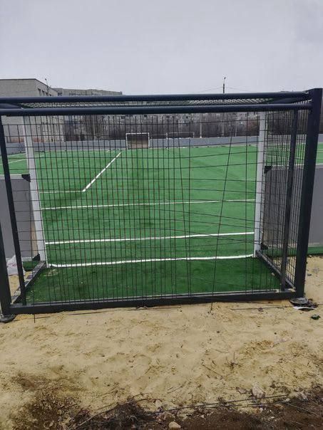 От рук вандалов пострадал Физкультурно-оздоровительный комплекс открытого типа