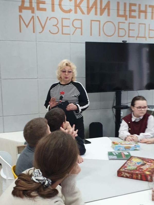 �� ���� ������ �����!. � ������������� ������ �������� ������ �������� (��. ������, 19) � ������ ���������� ������������ 80-����� ������ � ������� ������������� ����� ���������� ������������ ����������� "�� ���� ������...