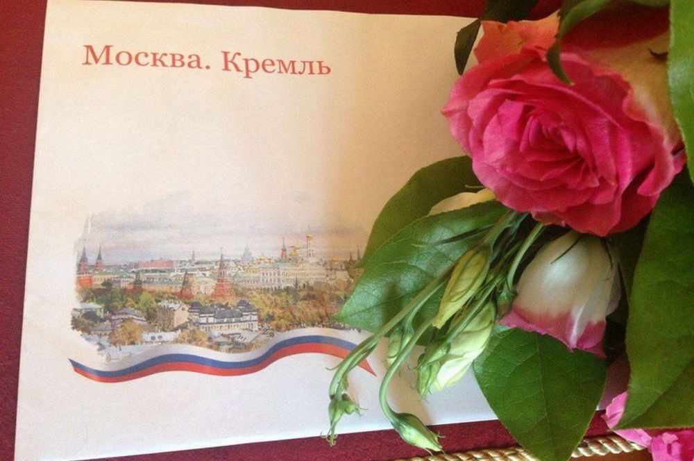 В Алчевске поздравили вдову ветерана Великой Отечественной войны, ветерана труда Лидию Тимофеевну Синяеву