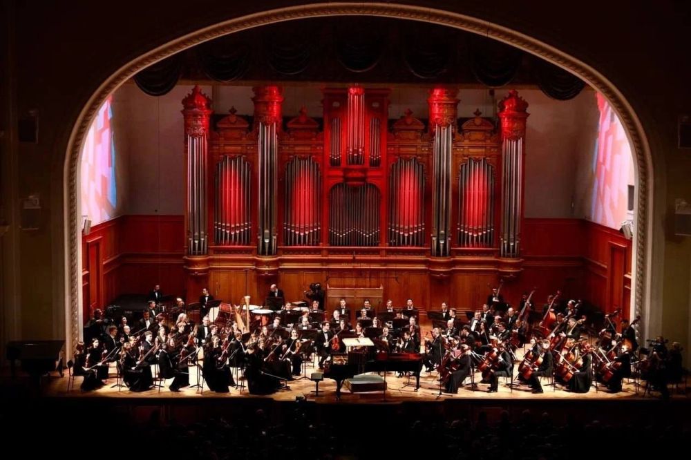 Ученица Алчевской средней школы №15 София Косенко прошла конкурсный отбор в детский симфонический оркестр Первых