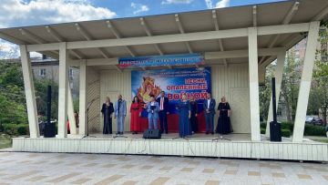 Творческие коллективы Алчевска представили наш город в республиканском фестивале-конкурсе "Песни, опаленные войной"