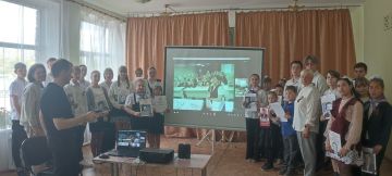 Телемост памяти: школьники из Череповца и Алчевска почтили подвиг героев Великой Отечественной войны