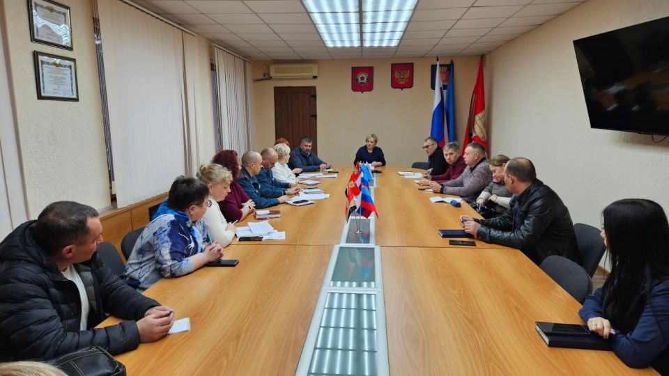 Светлана Гребенькова: Провели заседание Комиссии по предупреждению и ликвидации чрезвычайных ситуаций и обеспечению пожарной безопасности