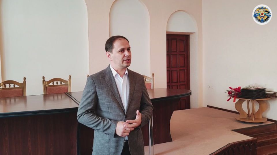  :                   ,       , ...