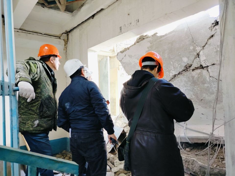 Светлана Гребенькова: Подрядные организации при поддержке региона-шефа Вологодской области приступили к работам на жилом доме по ул.Гмыри, пострадавшем от взрыва