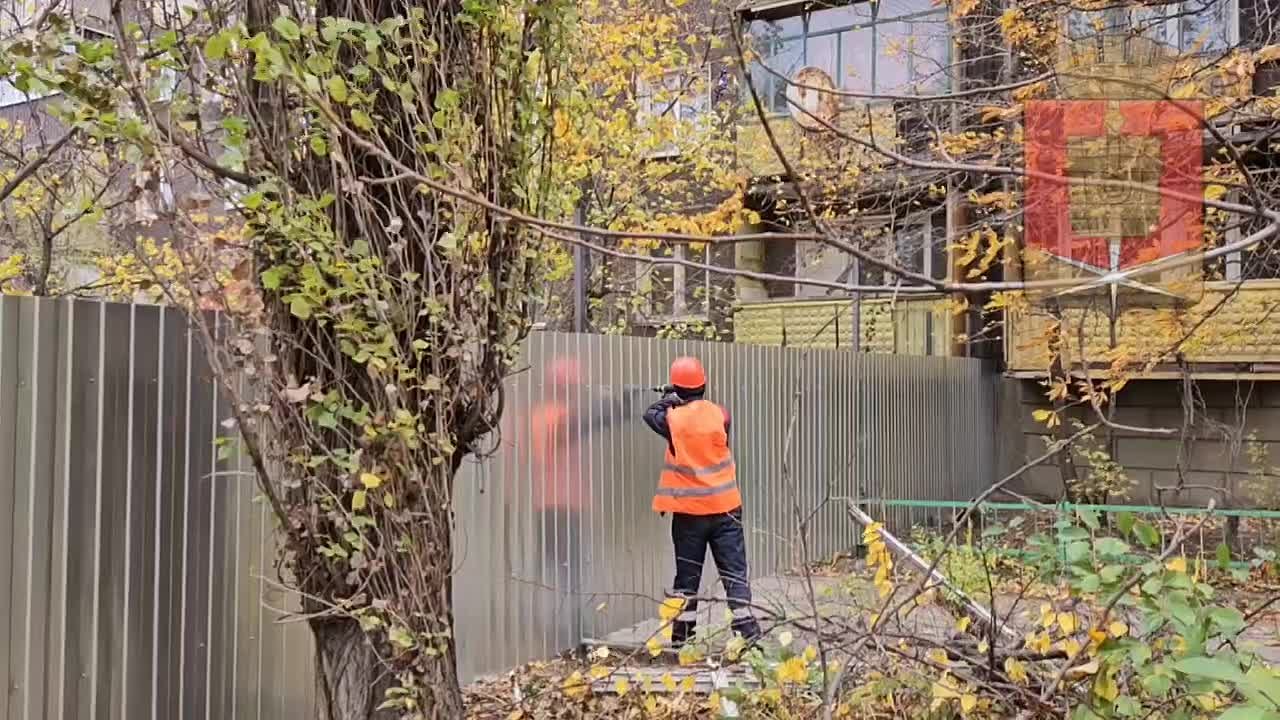 Светлана Гребенькова: Идет разбор аварийных железобетонных конструкций в доме по ул.Гмыри, пострадавшем от взрыва