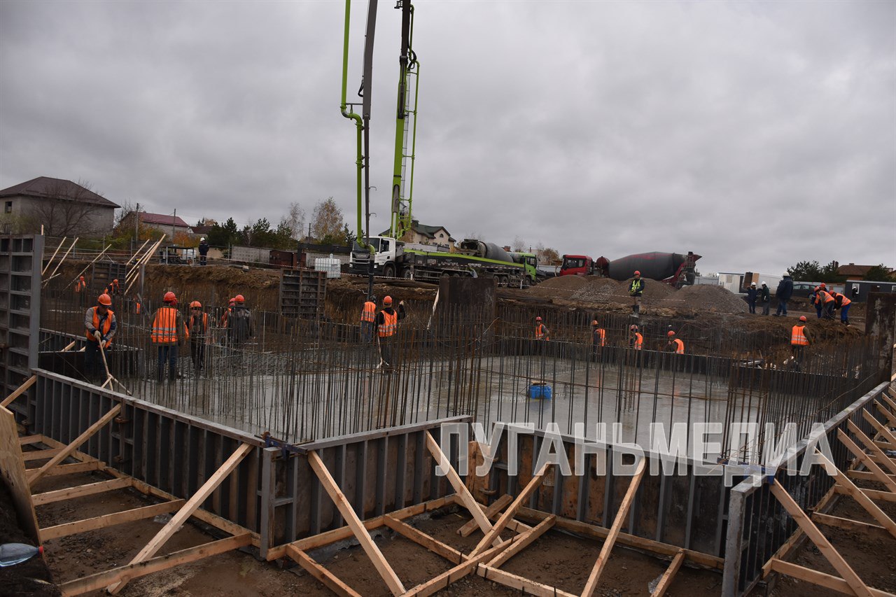 В Алчевске начали строить первый ипотечный жилой комплекс