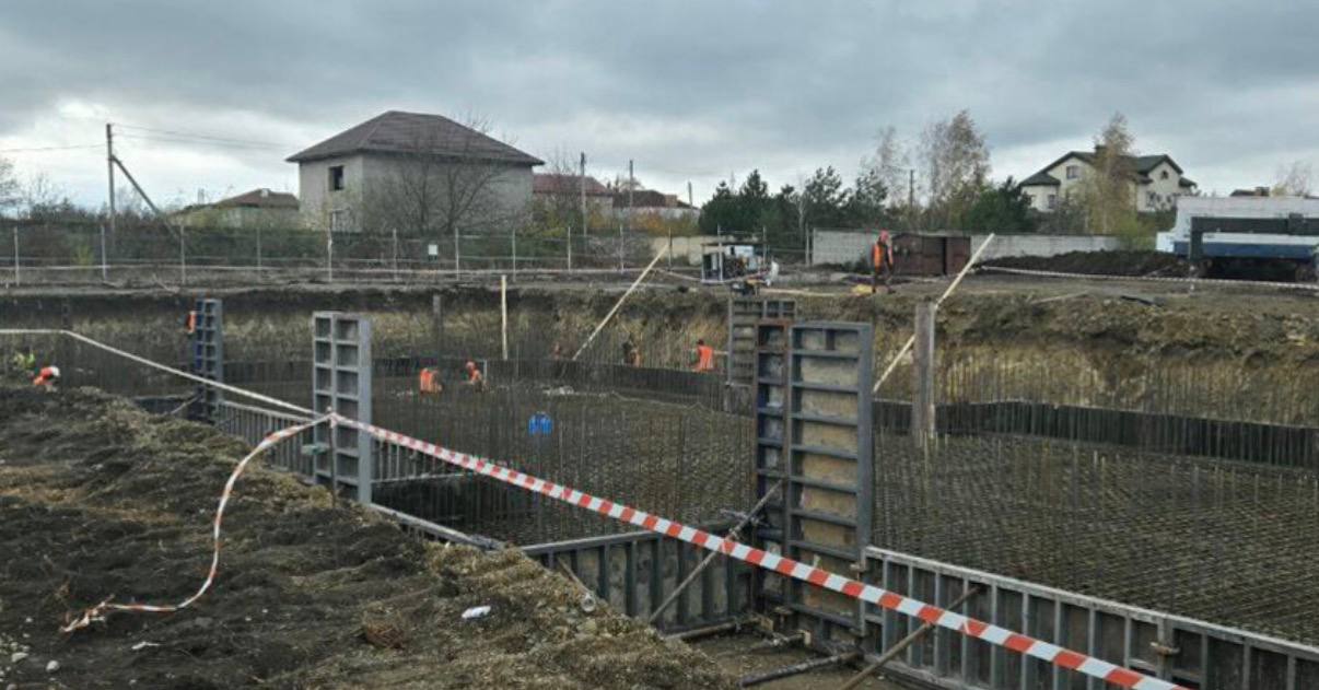 Строительство первого ипотечного многоквартирного дома началось в Алчевске