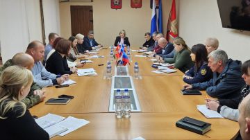 Светлана Гребенькова: Провели расширенное аппаратное совещание