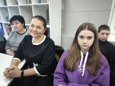 СИЛА, КОТОРАЯ ВДОХНОВЛЯЕТ. Сегодня в Детском Центре "Музея Победы" состоялась особенная премьера — фильм о нашей дружной семье, Наталье и Александре Ковтун