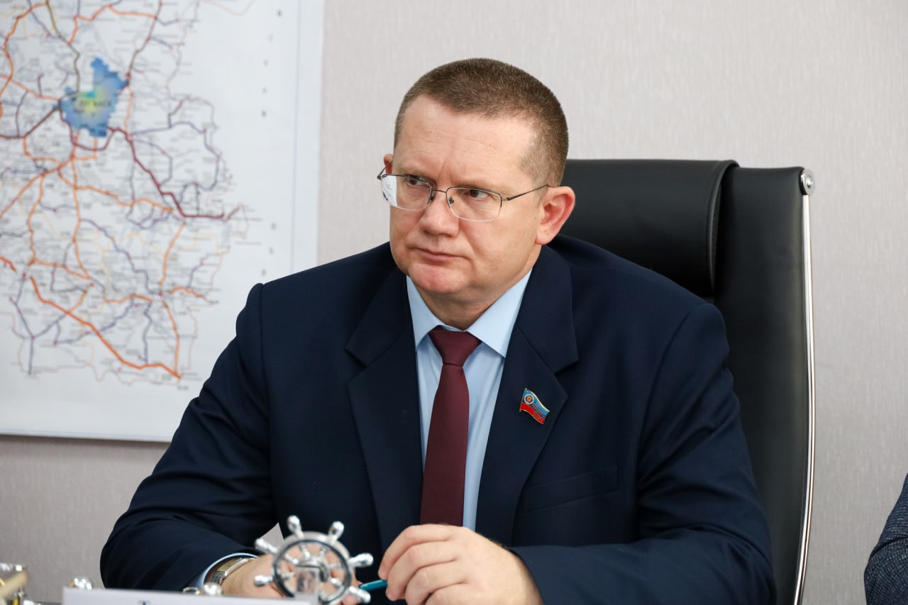 В Комитете по инфраструктуре рассмотрели вопросы жилищного строительства и водообеспечения