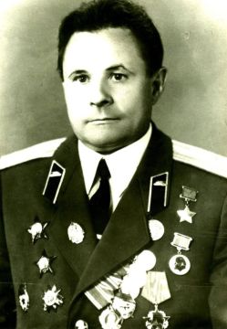  : #. 26  1922       .   -  (.24.07.1999).   ,  ,   