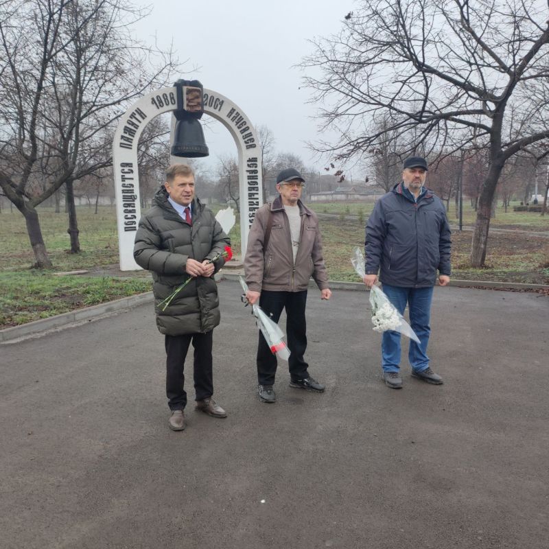 ����� �������: 30 ������ 1986 ���� ���� ��������� ������������� ���������� � ��������� ������, ������� ������ ����������� �������� ���������� ������������� ���, ��������� ��������������� �������������� �����������