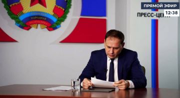 Альберт Апшев: Сегодня провел прямую линию с жителями Луганской Народной Республики