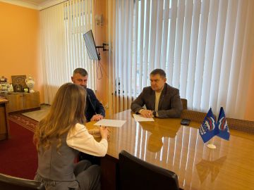 В ЛНР подошла к концу Декада приемов граждан, приуроченная ко дню рождения «Единой России»