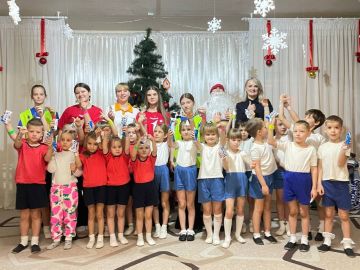 Святой Николай, ЮИД и ПДД. В Алчевске праздник Святого Николая для воспитанников детского сада № 19 «Чайка» стал не только волшебным, но и очень полезным