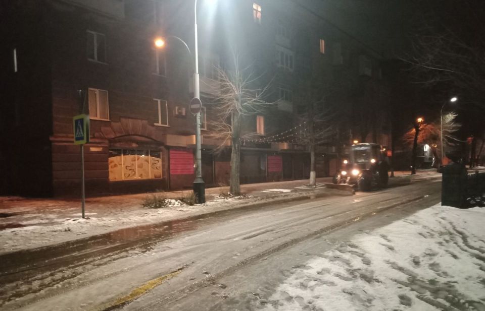 Светлана Гребенькова: Все выходные дни коммунальные службы города находятся на постоянном дежурстве, чтобы оперативно устранять возникающие аварийные ситуации и поддерживать работоспособность городской инфраструктуры