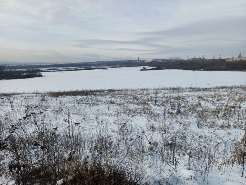 Встреча Председателя Совета городского округа город Алчевск Романа Лысенко с жителями улицы Орловая балка стала важным этапом в решении вопроса о расширении границ городского округа за счет земель муниципального района