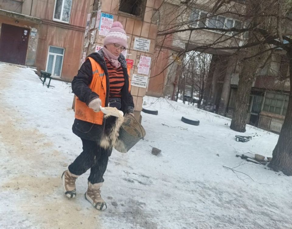 Коммунальными службами проведены работы на территории города