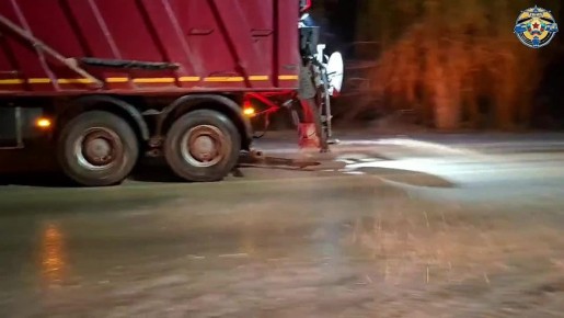 Альберт Апшев: Со вчерашнего дня специалисты дорожных служб работают в усиленном режиме