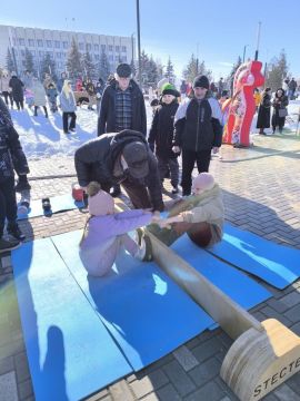 21 февраля на площади Советской прошли Масленичные гуляния, наполненные весельем и азартом