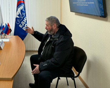 Максим Величко: Сегодня в Алчевске прошел приём граждан по личным вопросам