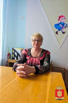 ЗНАКОМИМСЯ С ТЕМИ, КТО ДЕЛАЕТ НАШ ГОРОД ЛУЧШЕ