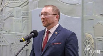 Минкультуры ЛНР планирует в этом году привлечь еще 15 земских работников культуры