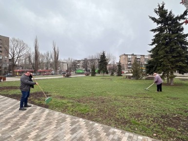 Потрудились, чтобы любимый город стал чище и уютнее!